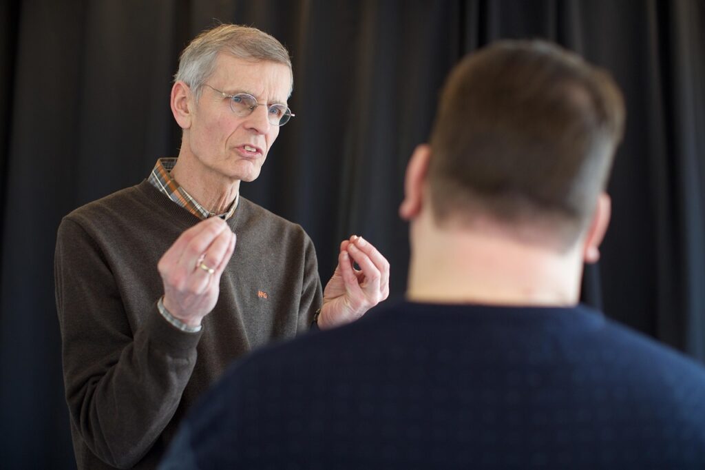 コーチング講師に必要なスキルとは何ですか？