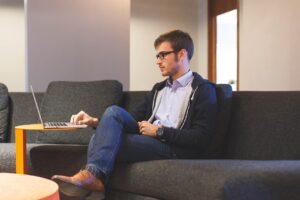 ビジネスコーチが筆記試験に合格するためのポイントは？